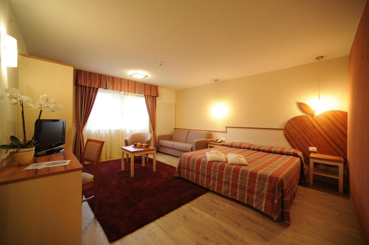 Casez Apparthotel San Zeno  Екстериор снимка